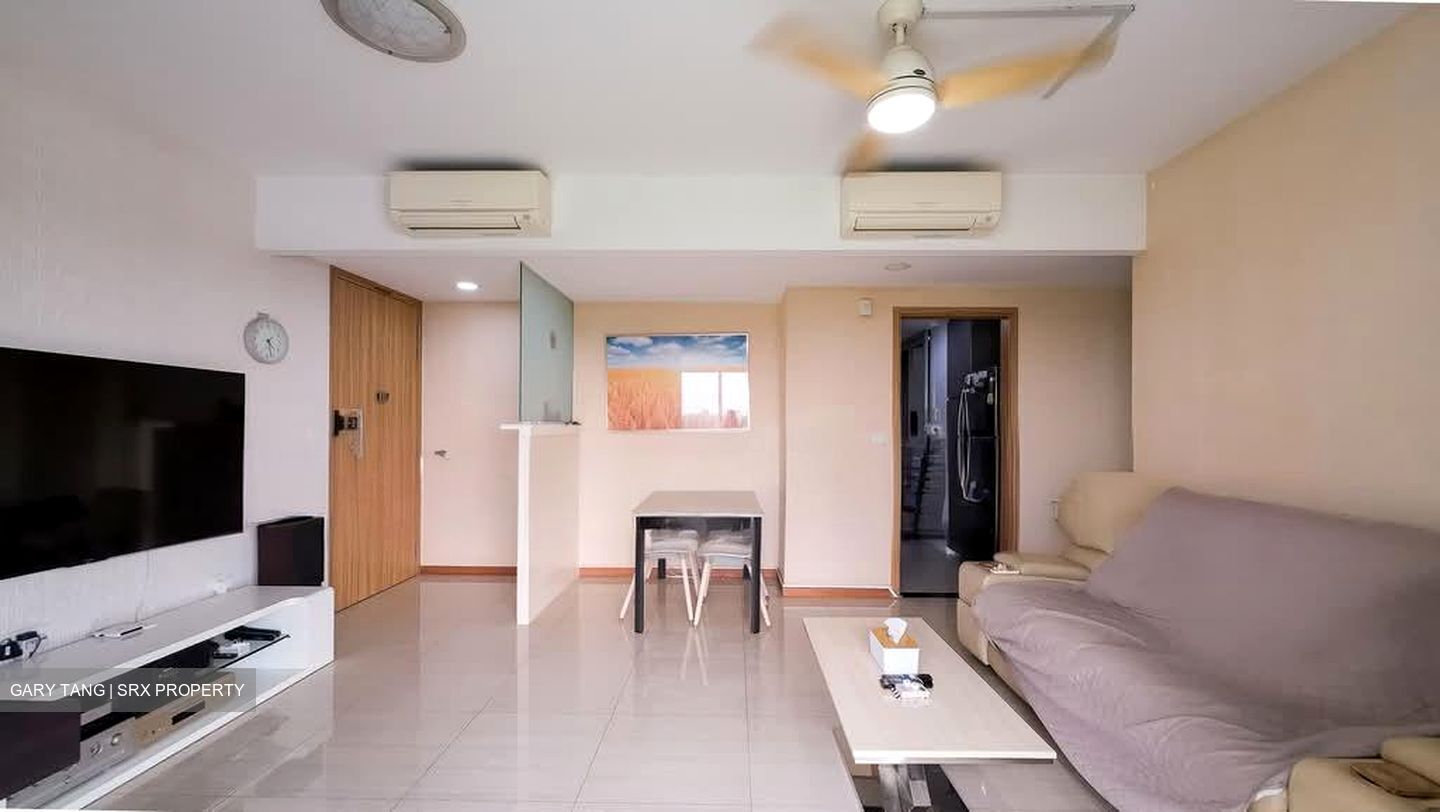Flo Residence (D19), Condominium #593674311